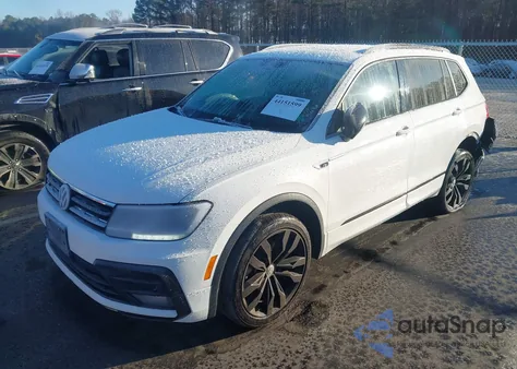 2020 Volkswagen Tiguan 2.0T Se/2.0T Se R-Line Black/2.0T Sel из США, поврежденный, VIN 3VV2B7AX2LM132932